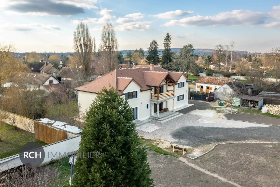 House in Gambais, Ile-de-France, France 1 - 16546898