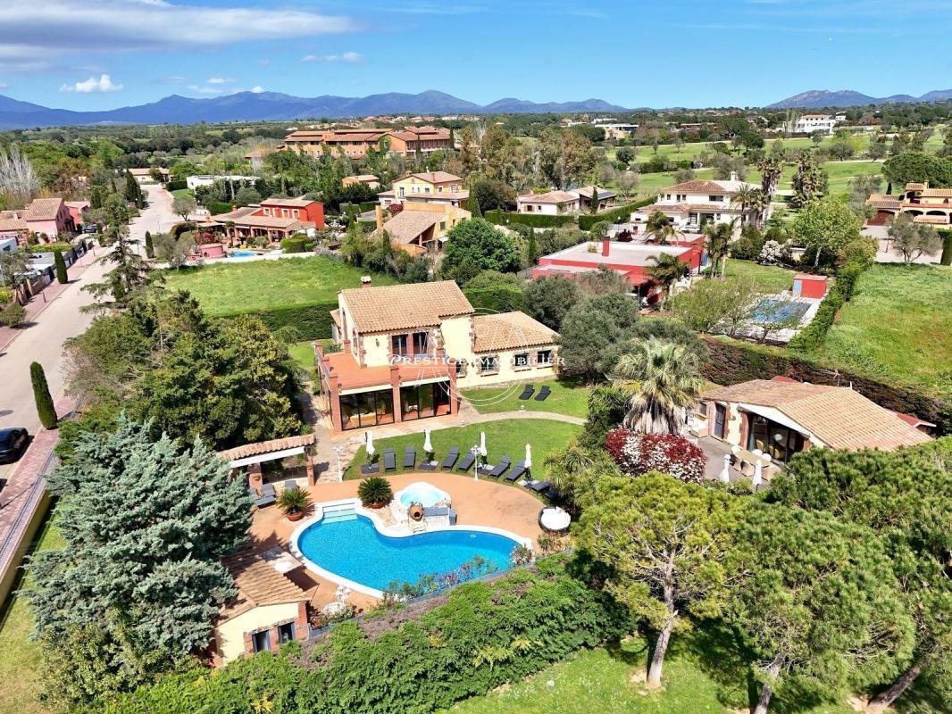 Villa in Peralada, Catalonia, Spain 2 - 16544762
