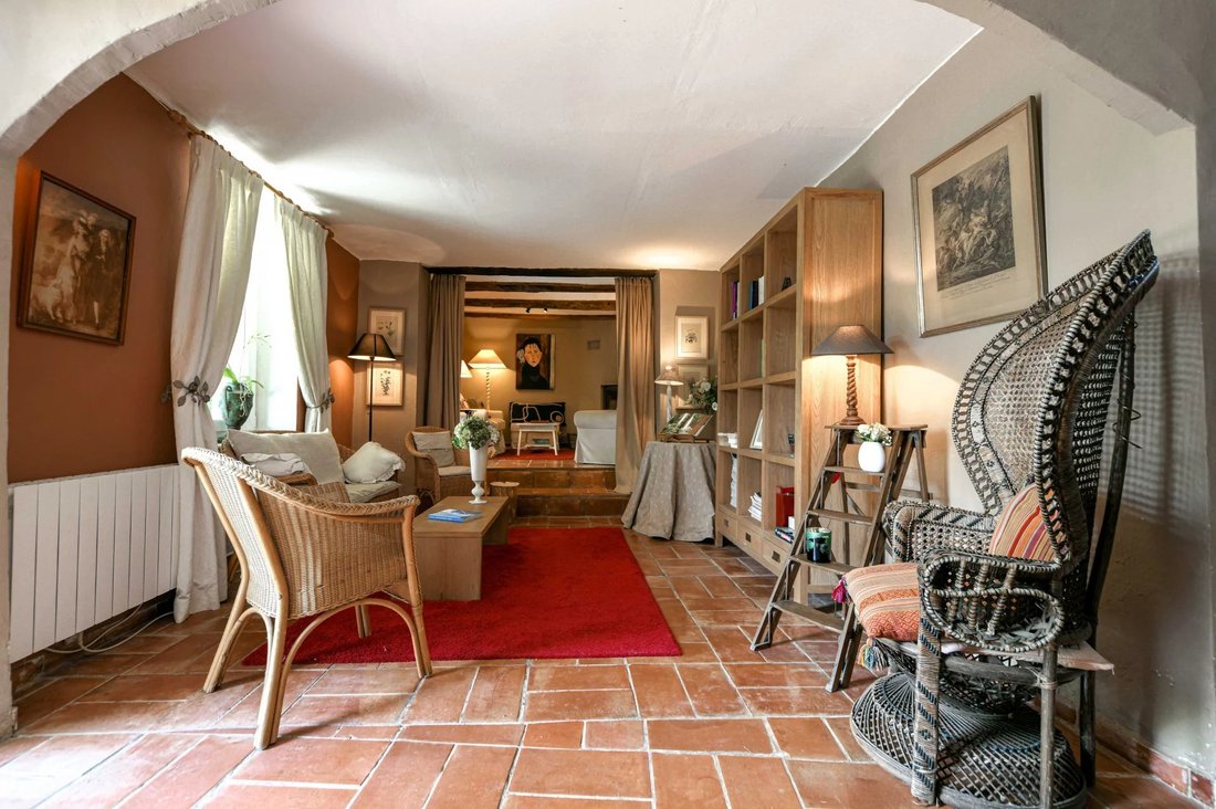 House in Aigaliers, Occitania, France 5 - 16544840