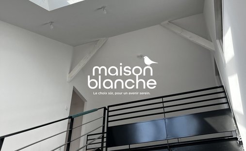 Castle for Sale in Savennières, Pays de la Loire, France