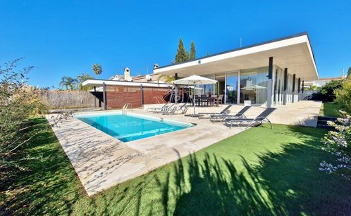 Villa in Empuriabrava, Catalonia, Spain 1