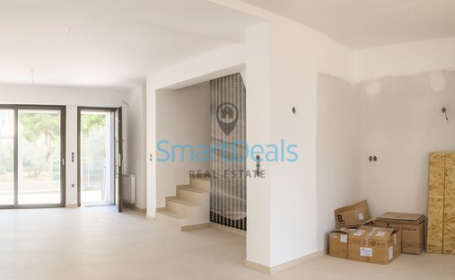 House in Gerakas, Attica, Greece 1