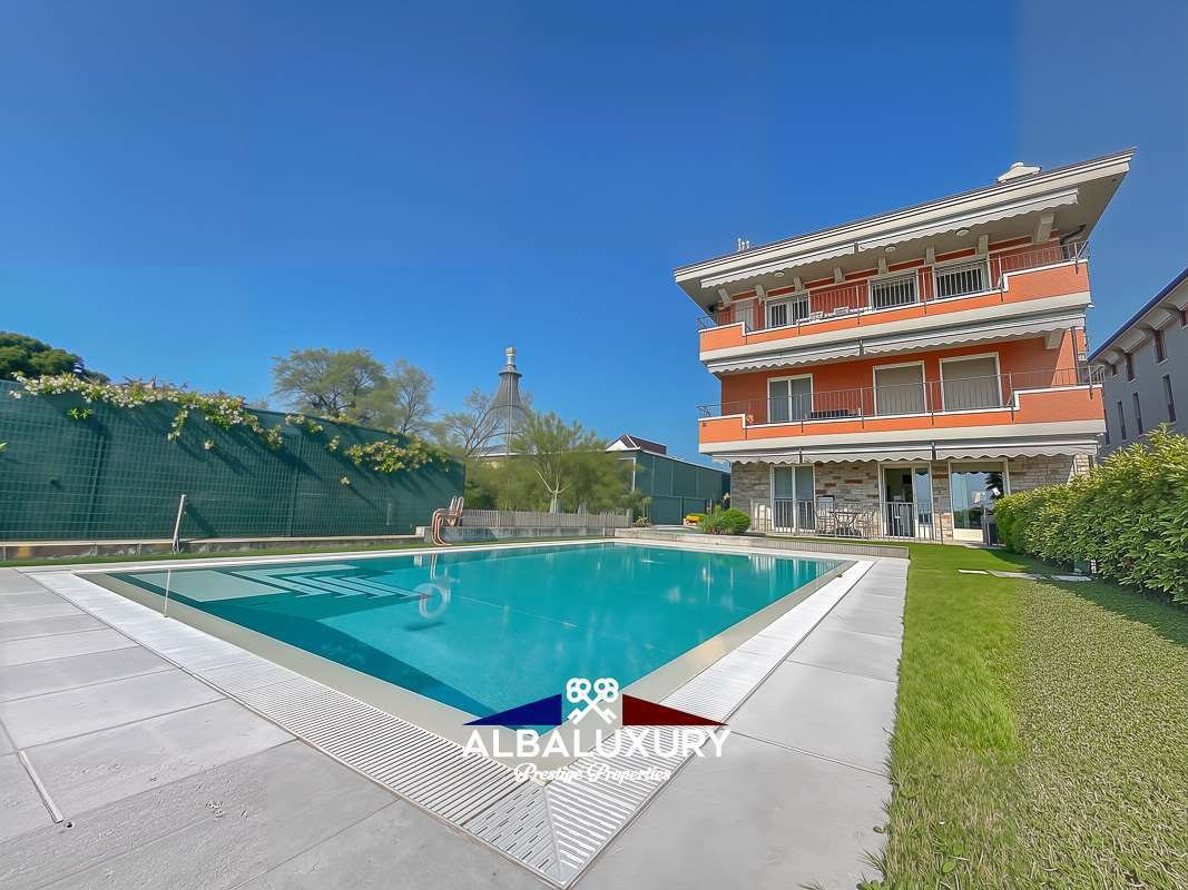 Apartment in Center, Sirmione, Lombardy 5 - 15347072