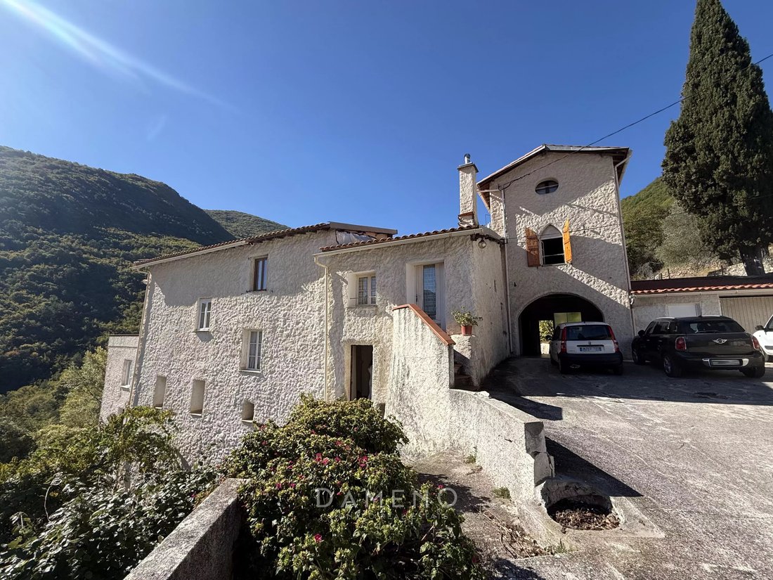 Villa in Sospel, Provence-Alpes-Côte d'Azur, France 1 - 16544912