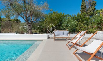 Villa in Roca Llisa, Santa Eularia des Riu, Balearic Islands 2