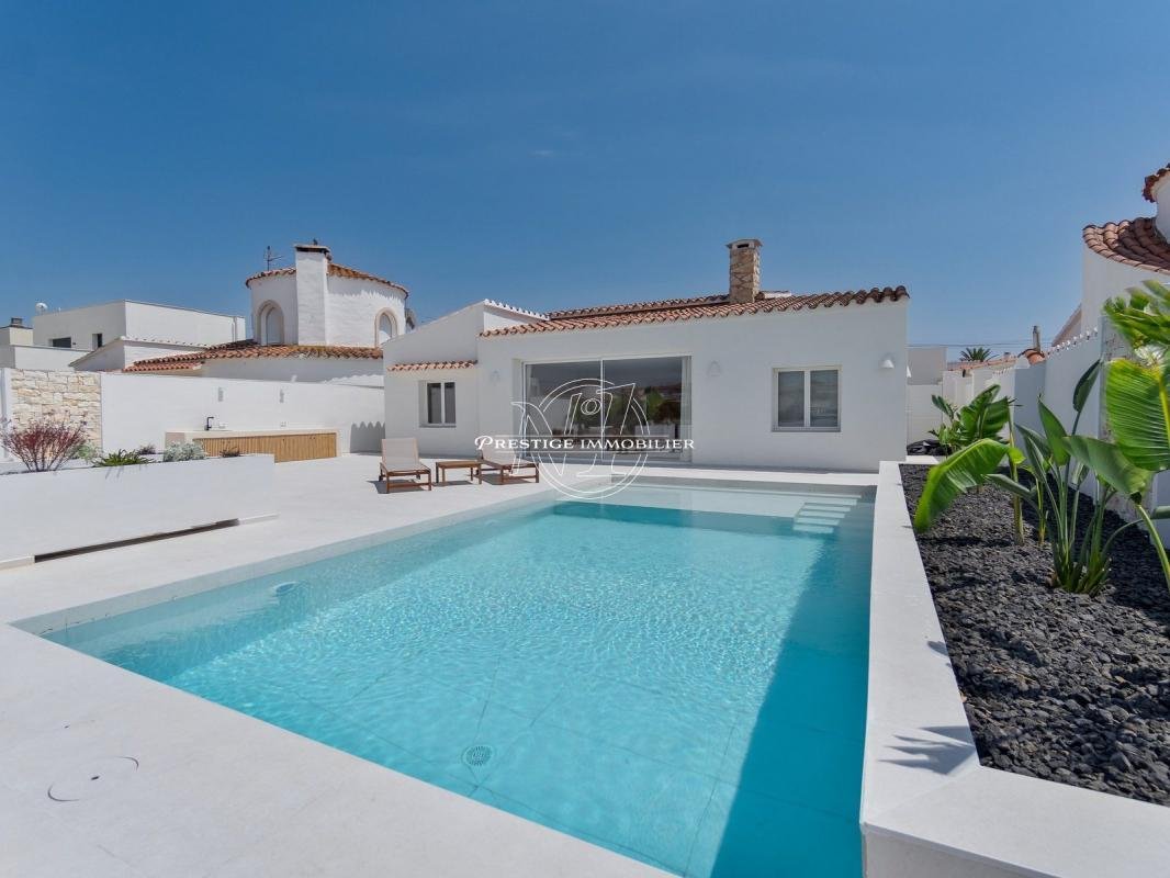 House in Empuriabrava, Catalonia, Spain 4 - 16544742