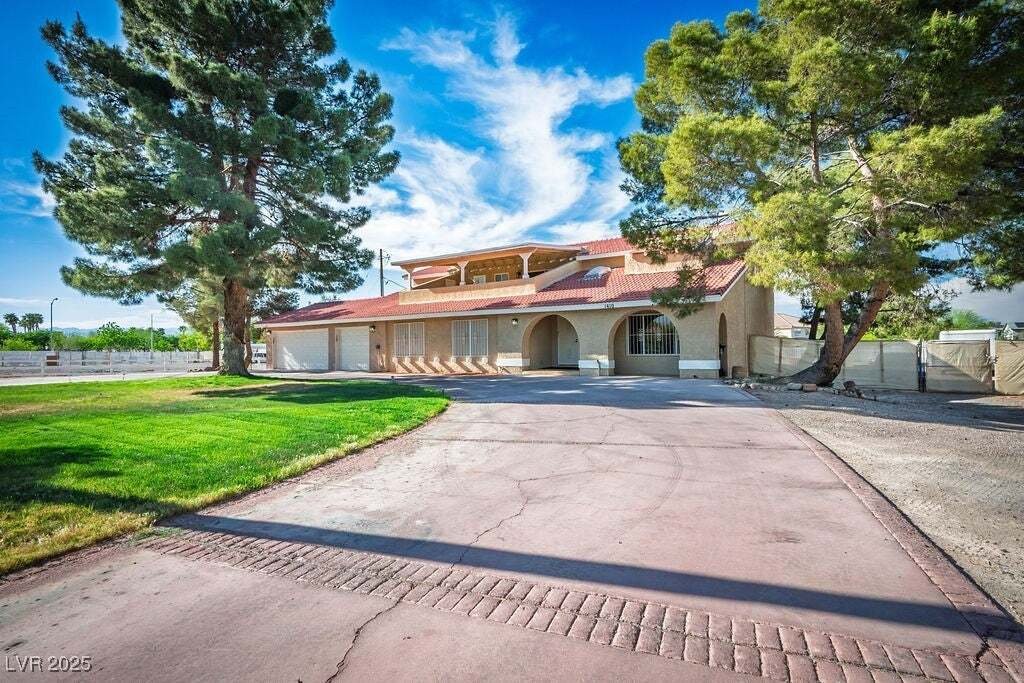 House in Las Vegas, Nevada, United States 1 - 16545824