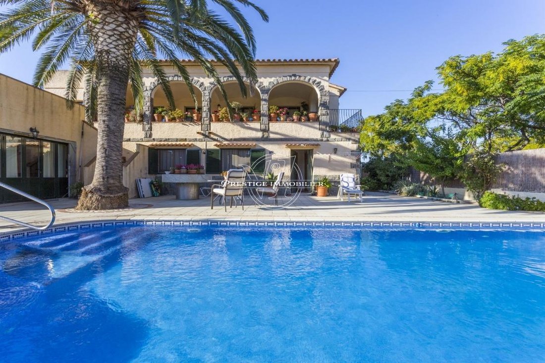Villa in Empuriabrava, Catalonia, Spain 4 - 16544729
