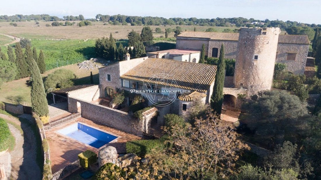 Villa in l'Escala, Catalonia, Spain 2 - 16544752