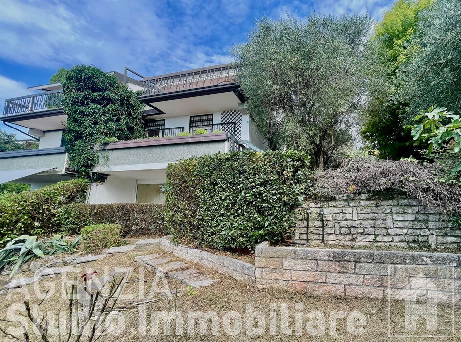 Villa in Padenghe sul Garda, Lombardy, Italy 5 - 16550477