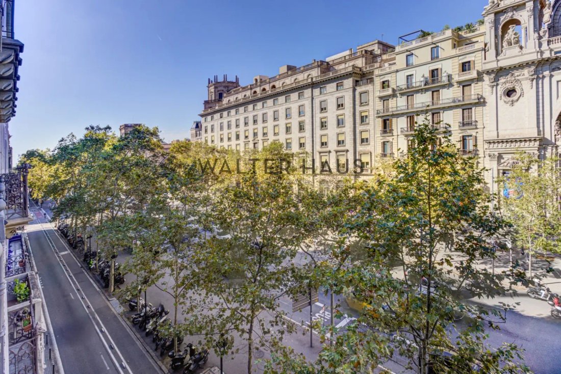 House in Eixample, Barcelona, Spain 3 - 16541012