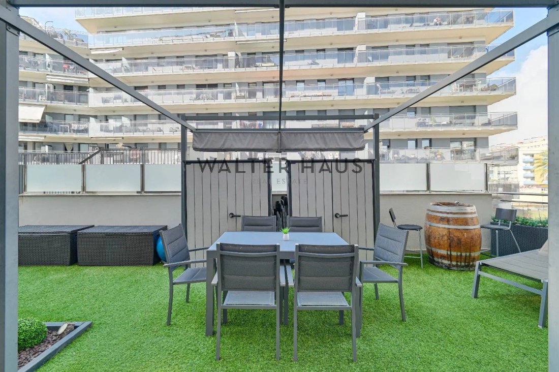 Apartment in Eixample, Barcelona, Spain 3 - 16474089