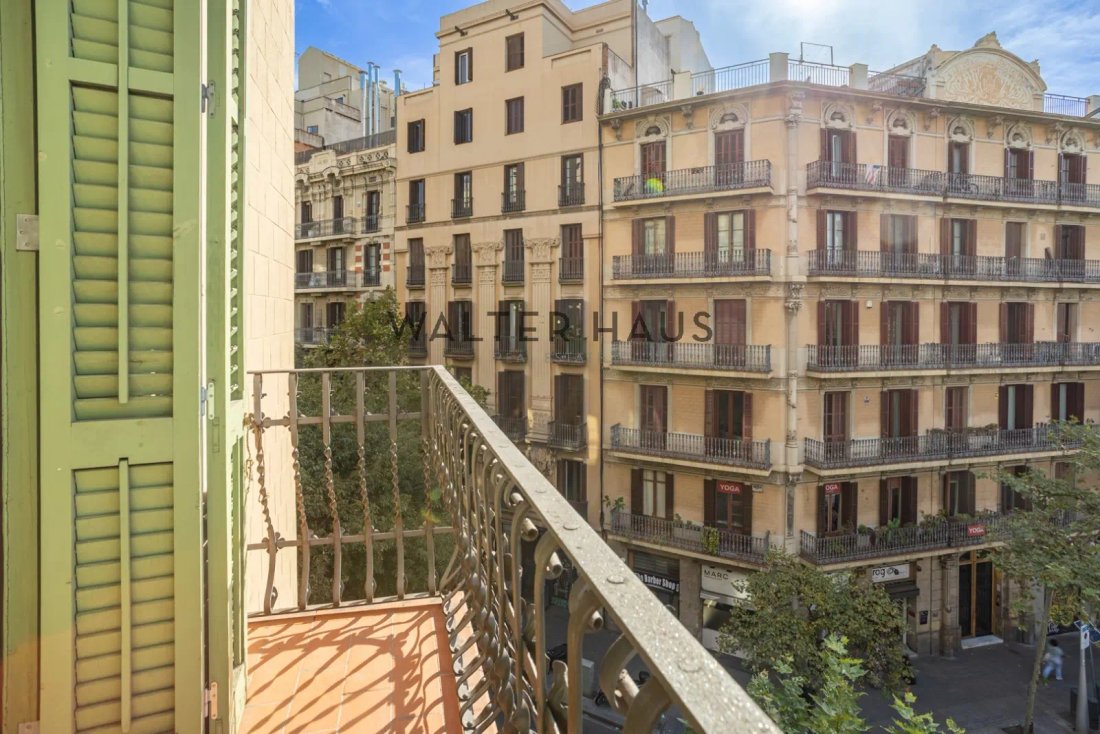 Apartment in Eixample, Barcelona, Spain 2 - 16333789