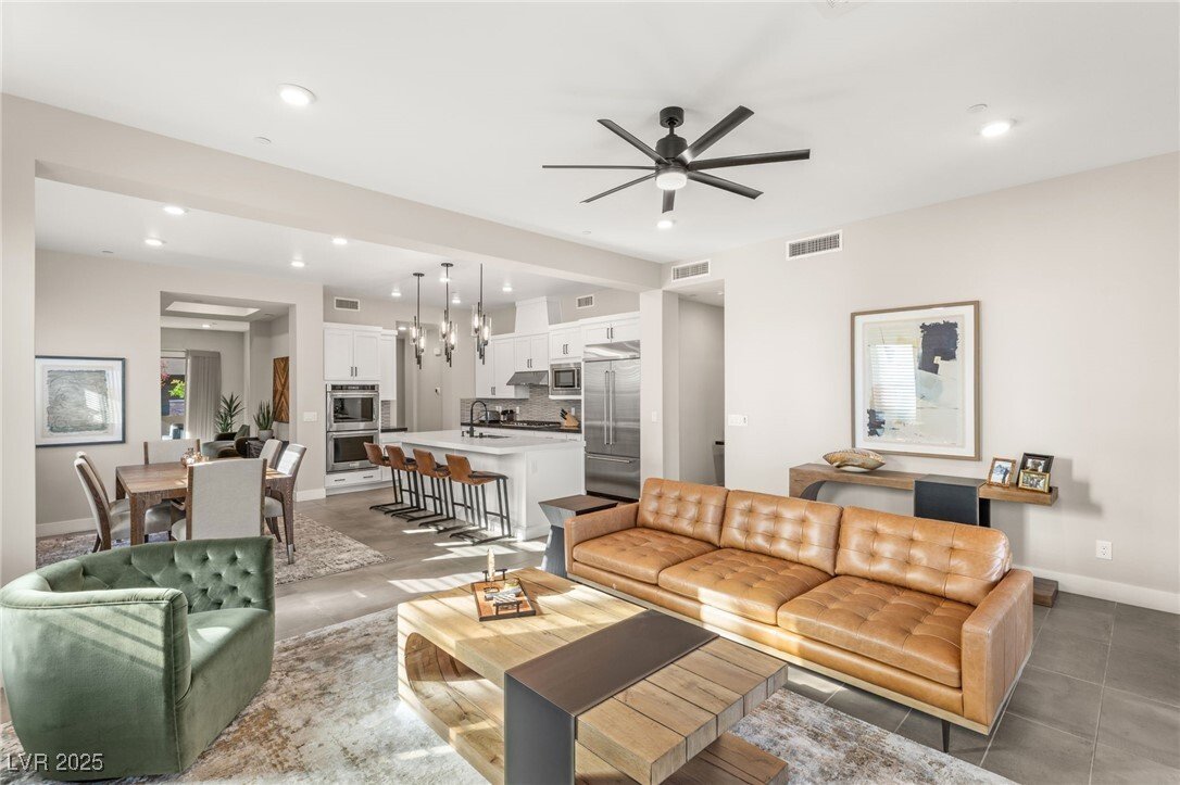 Condo in Las Vegas, Nevada, United States 3 - 16554792
