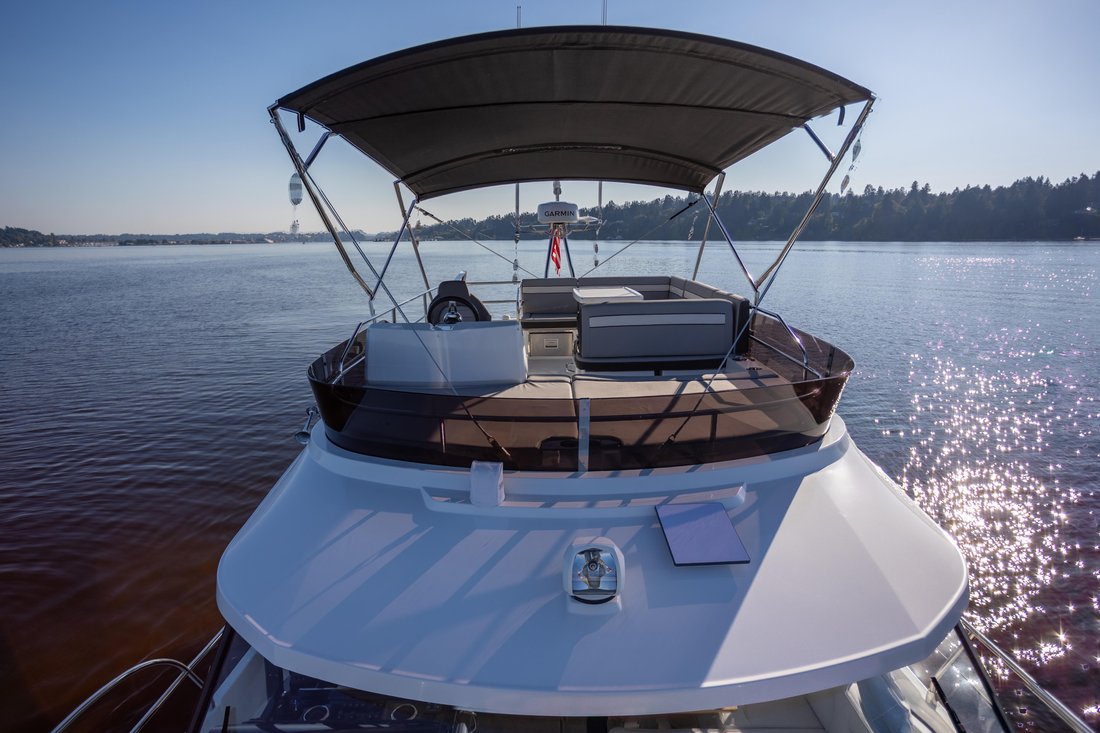 Flybridge in United States 4 - 16554805