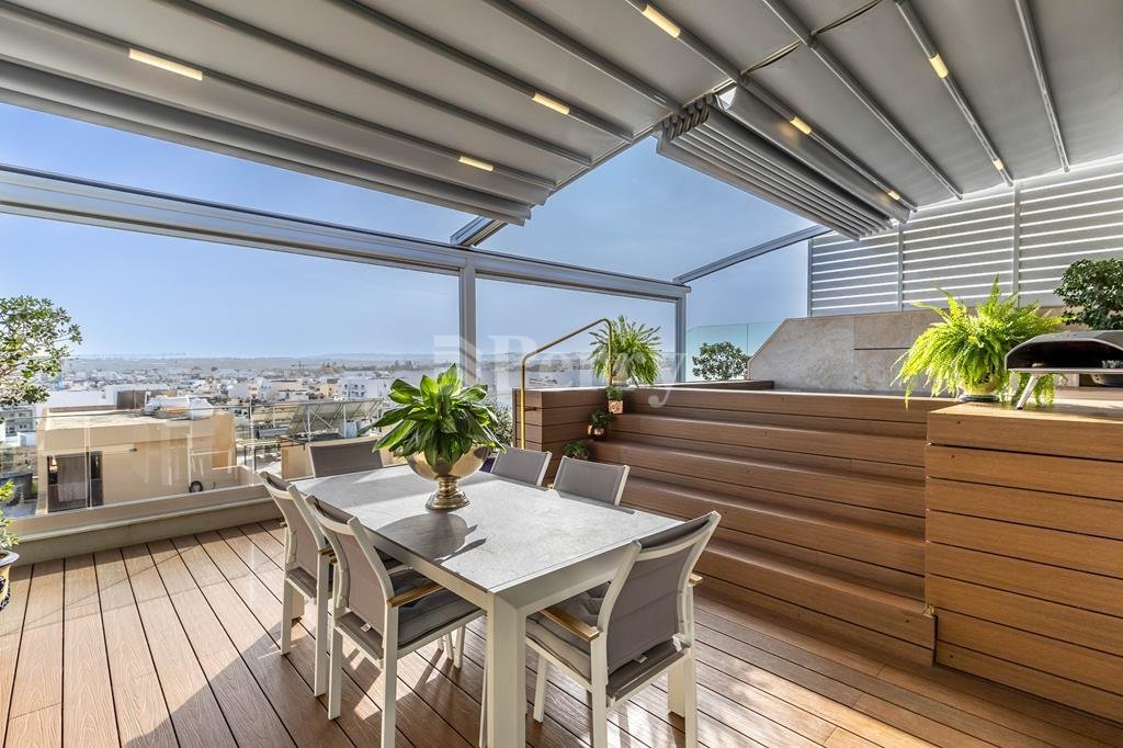 Picture of 'Bungalow in the sky': A 23,000 sq ft super penthouse ... - CNA Luxury