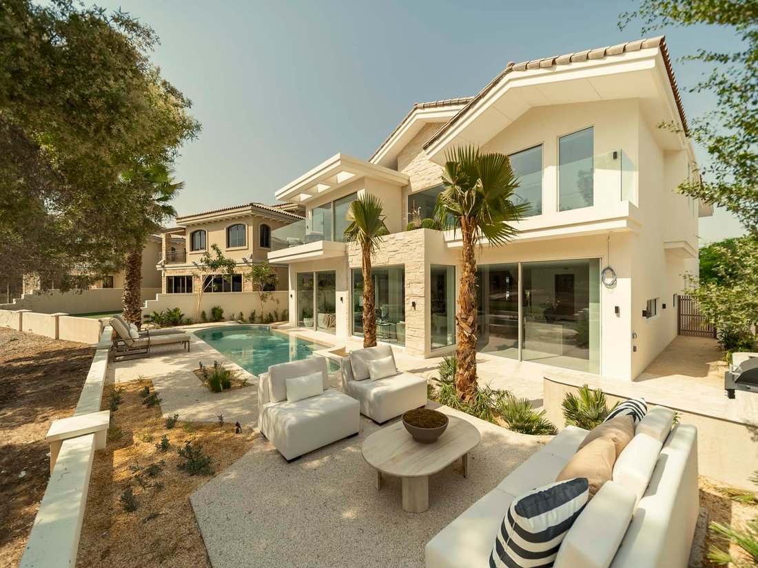 Villa in United Arab Emirates 1 - 16555654