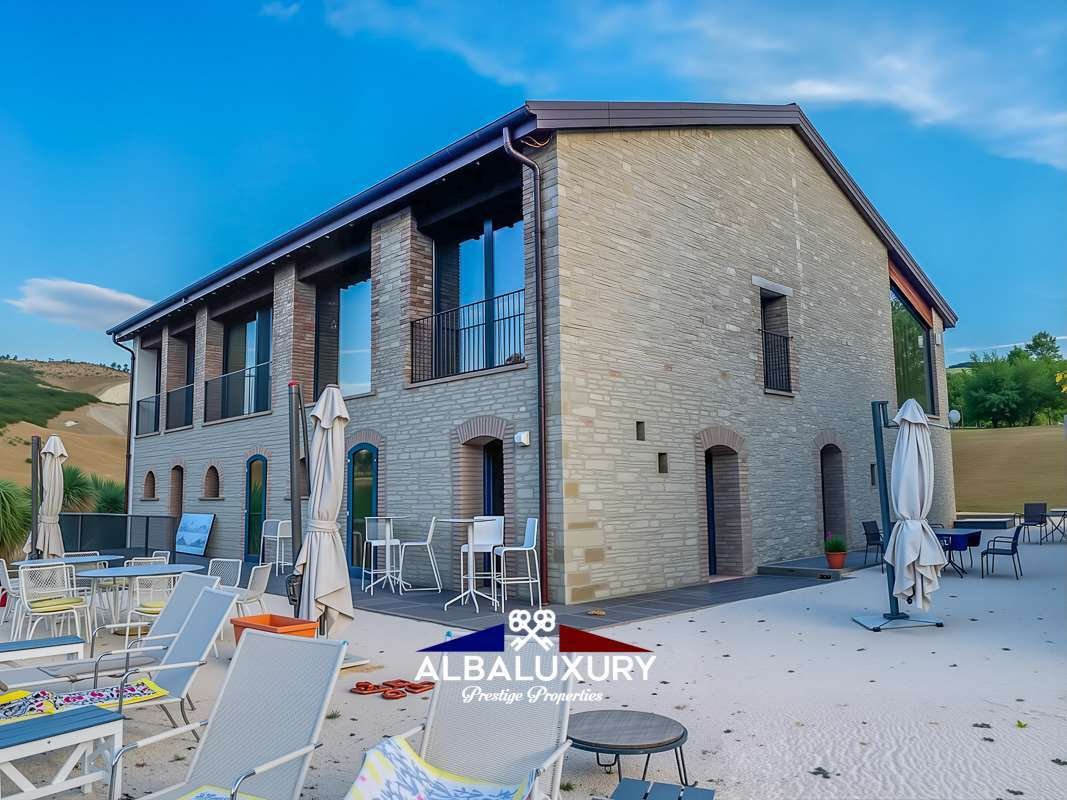 Villa in Zocca, Emilia-Romagna, Italy 4 - 15347298