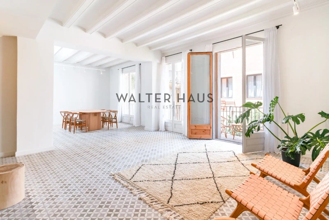 Apartment in Eixample, Barcelona, Spain 1 - 15777077