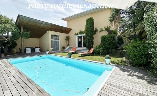 House in Halles-Hurlague, Biarritz, France 1