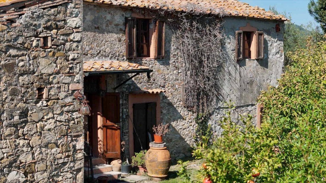 Estate in Pomarance, Tuscany, Italy 3 - 16556003