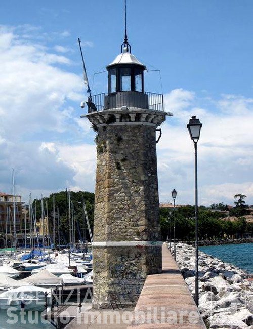 Apartment in Historic Center, Desenzano del Garda, Lombardy 4 - 16557913