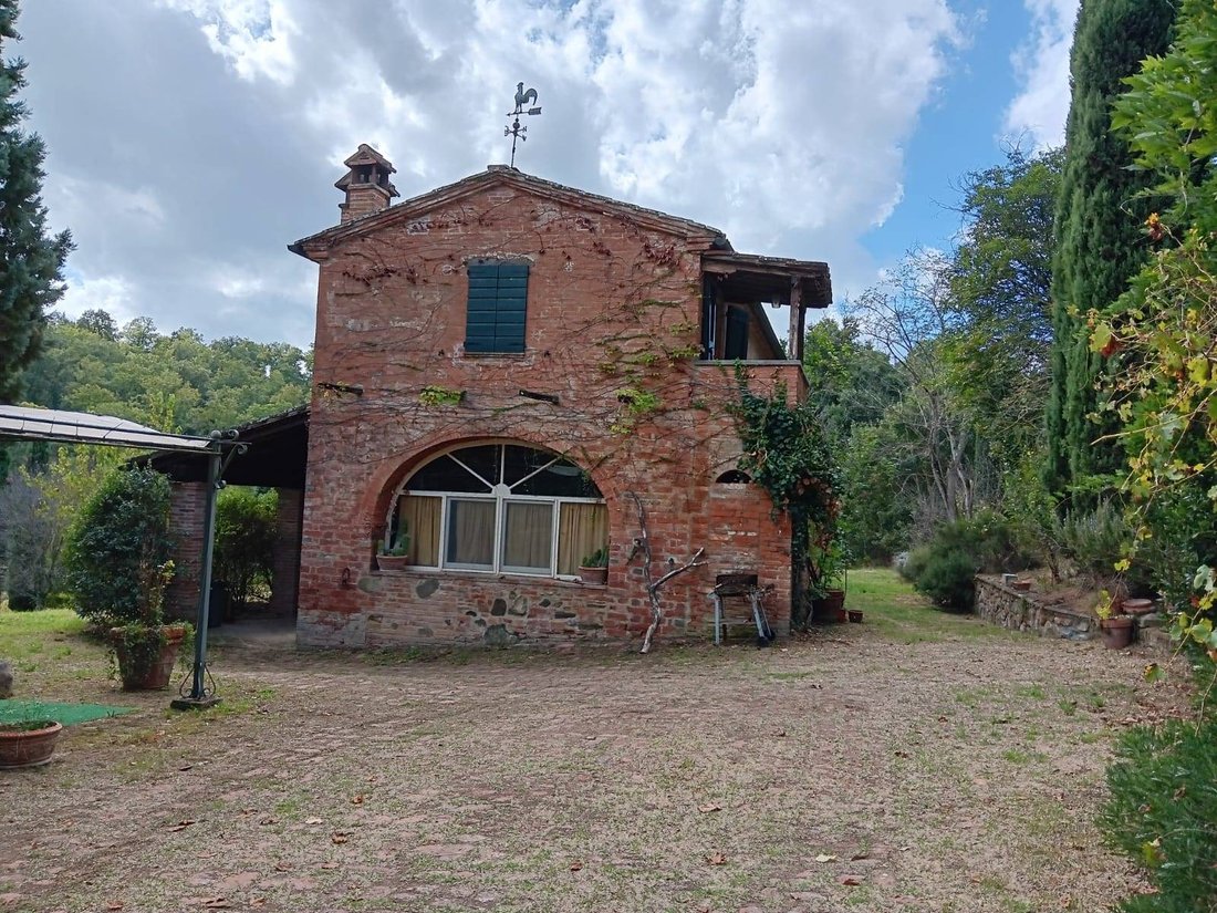 Estate in Sinalunga, Tuscany, Italy 5 - 16556537