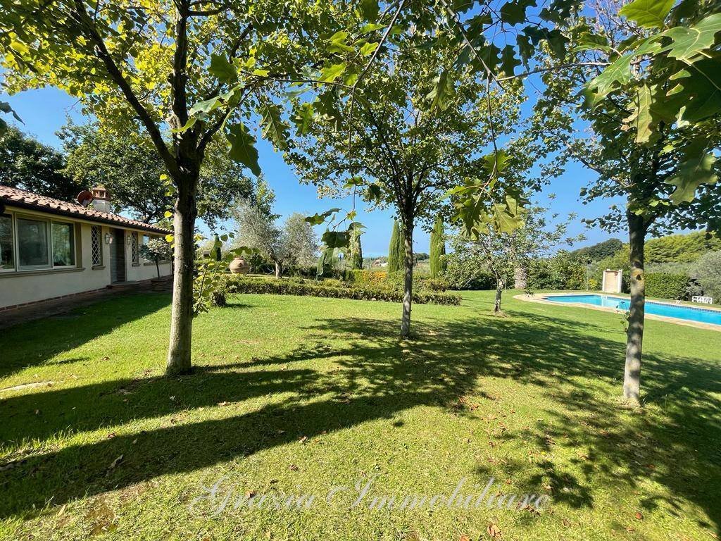 Villa in Cecina Centro, Cecina, Tuscany 1 - 16555748