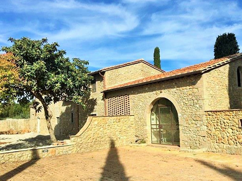 Country House in San Gimignano, Tuscany, Italy 5 - 16555595