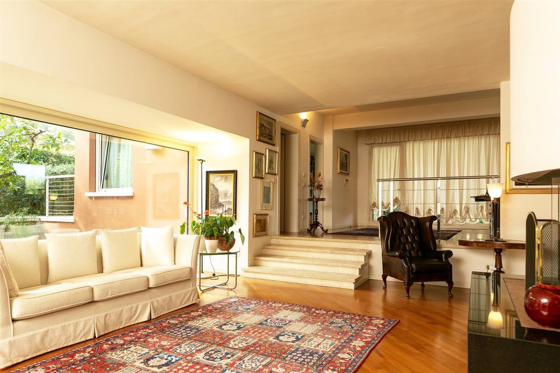 Villa in Historic Center, Livorno, Tuscany 2 - 16556612