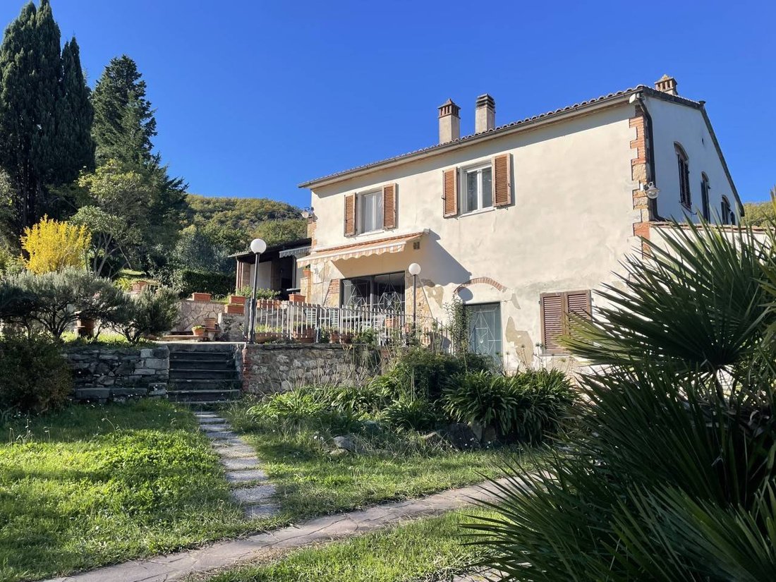 Country House in Colognole, Collesalvetti, Tuscany 1 - 16555786