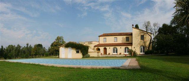 Villa in Cecina Centro, Cecina, Tuscany 2 - 16556287
