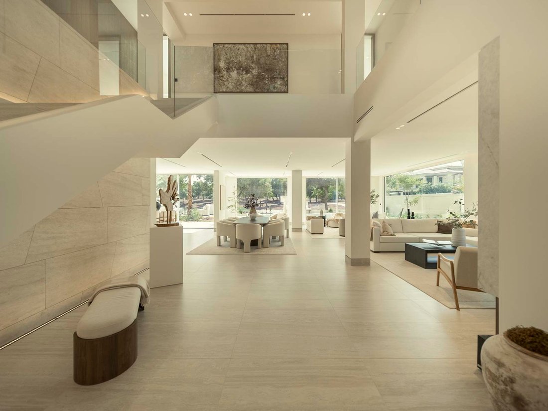 Villa in United Arab Emirates 4 - 16555654