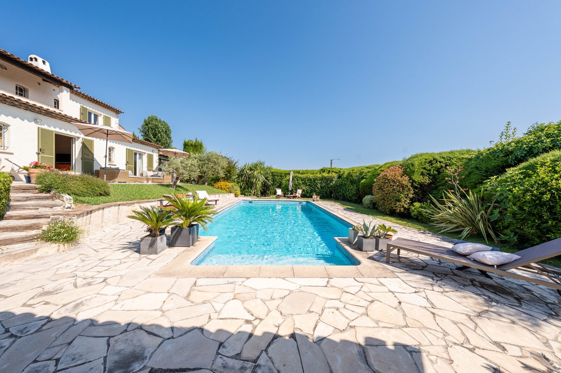 Villa in Centre du Village, La Colle-sur-Loup, France 2 - 16556785
