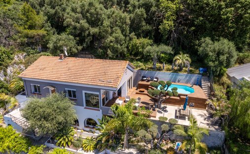 Villa in Nice, Provence-Alpes-Côte d'Azur, France 1