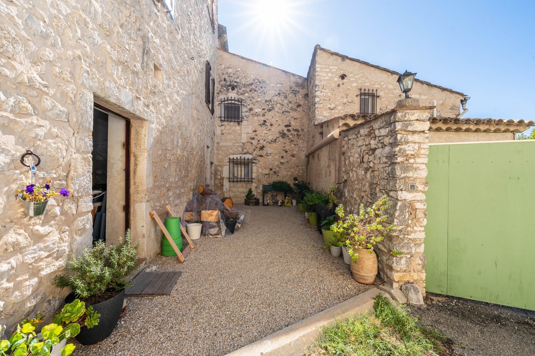 Villa in Centre du Village, La Colle-sur-Loup, France 3 - 16556881