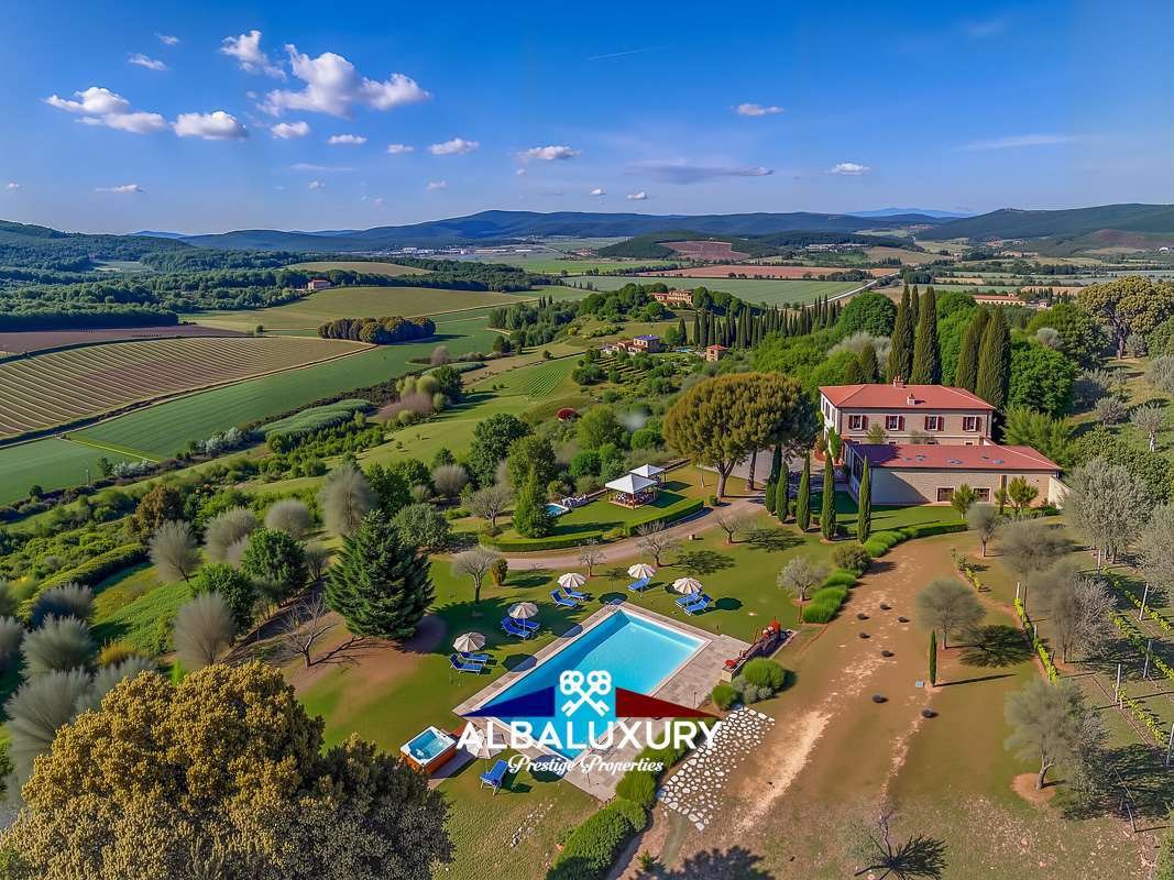Villa in Rapolano Terme, Tuscany, Italy 1 - 15347289