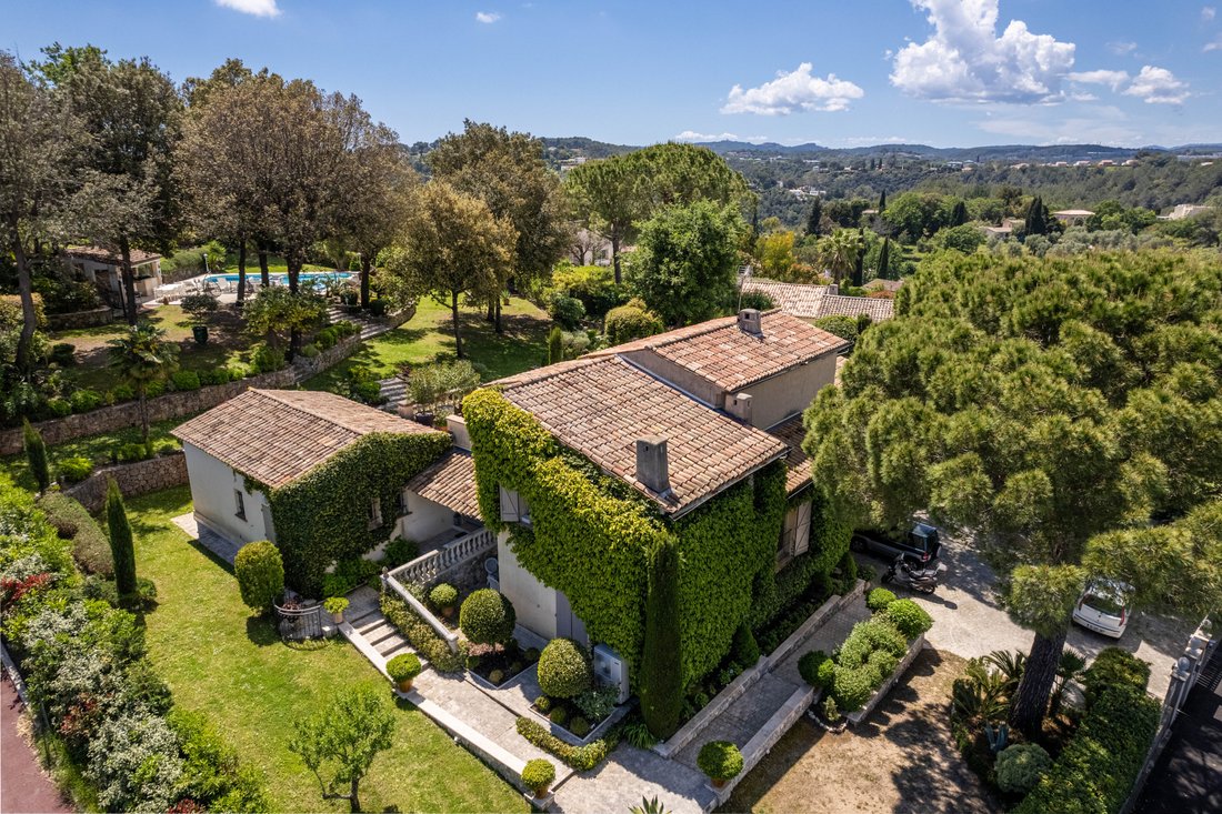 Villa in Bois Fleuri-Chevre d'Or-Saint Philippe, Biot, France 1 - 16557033