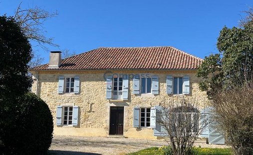 Château Vic Fezensac 503.14 Sqm 9 Rooms