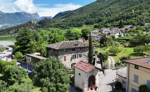 Villa in Lasino, Trentino – Alto Adige/Südtirol, Italy 1