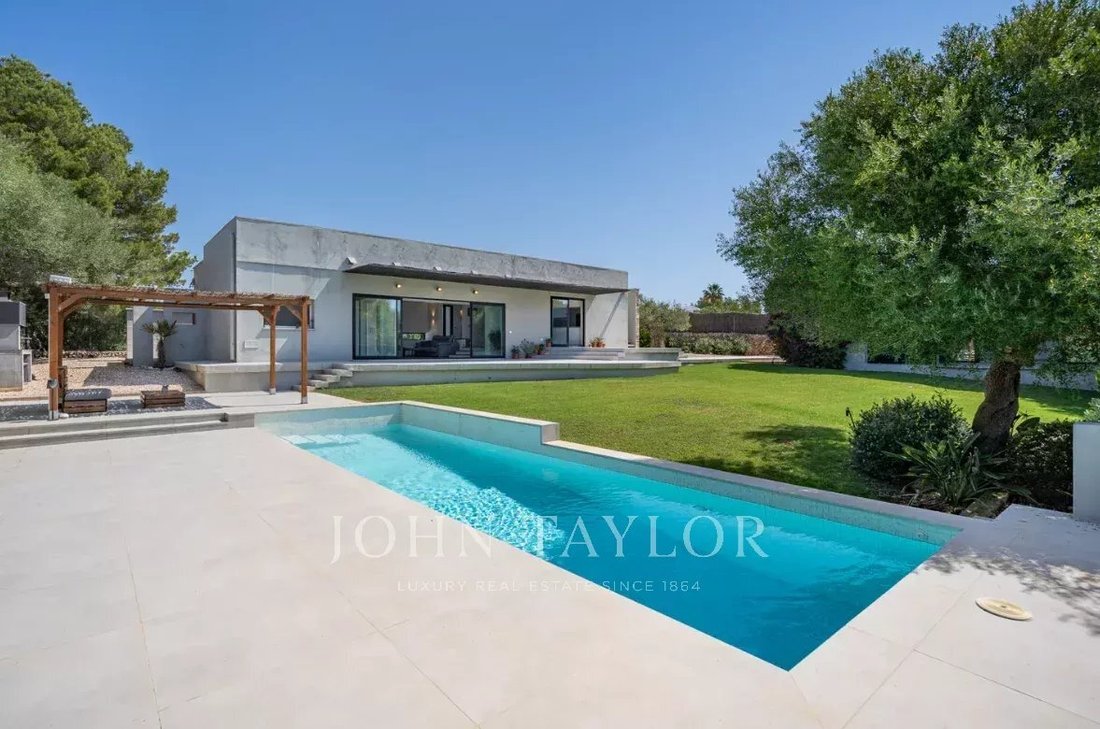 Chalet in Sant Lluis, Balearic Islands, Spain 1 - 16555477
