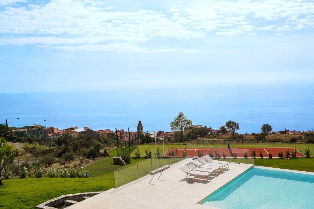 Villa in Dolcedo, Liguria, Italy 4 - 16555929