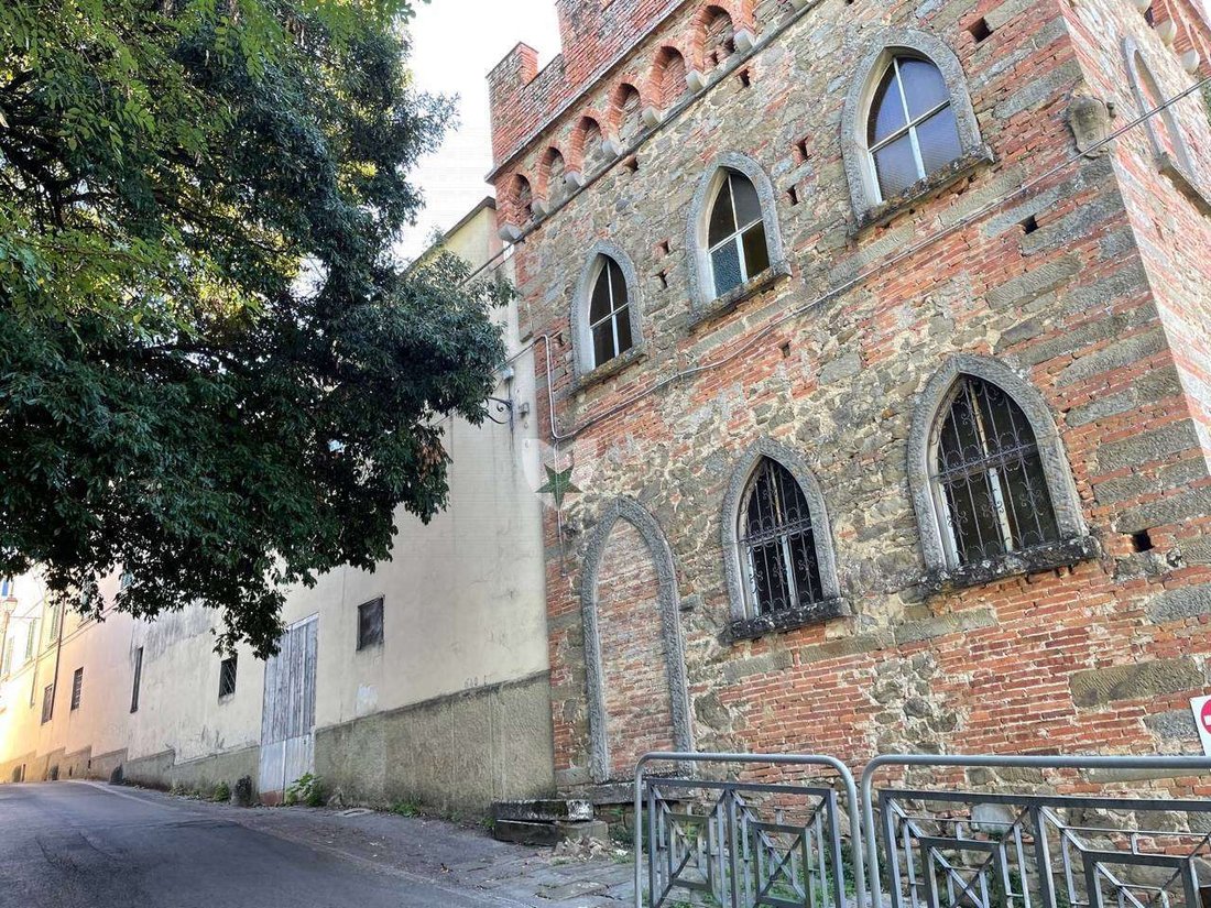 Villa in Center, Arezzo, Tuscany 1 - 16555895