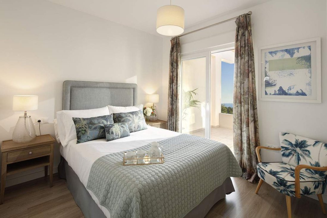Apartment in Puerto Banus, Marbella, Spain 5 - 16556422