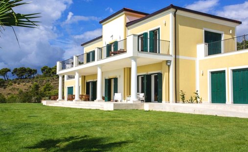 Villa in Dolcedo, Liguria, Italy 1