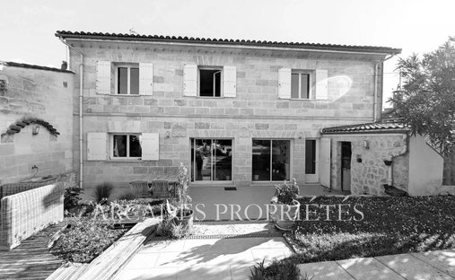 Casa a Libourne, Nuova Aquitania, Francia 1