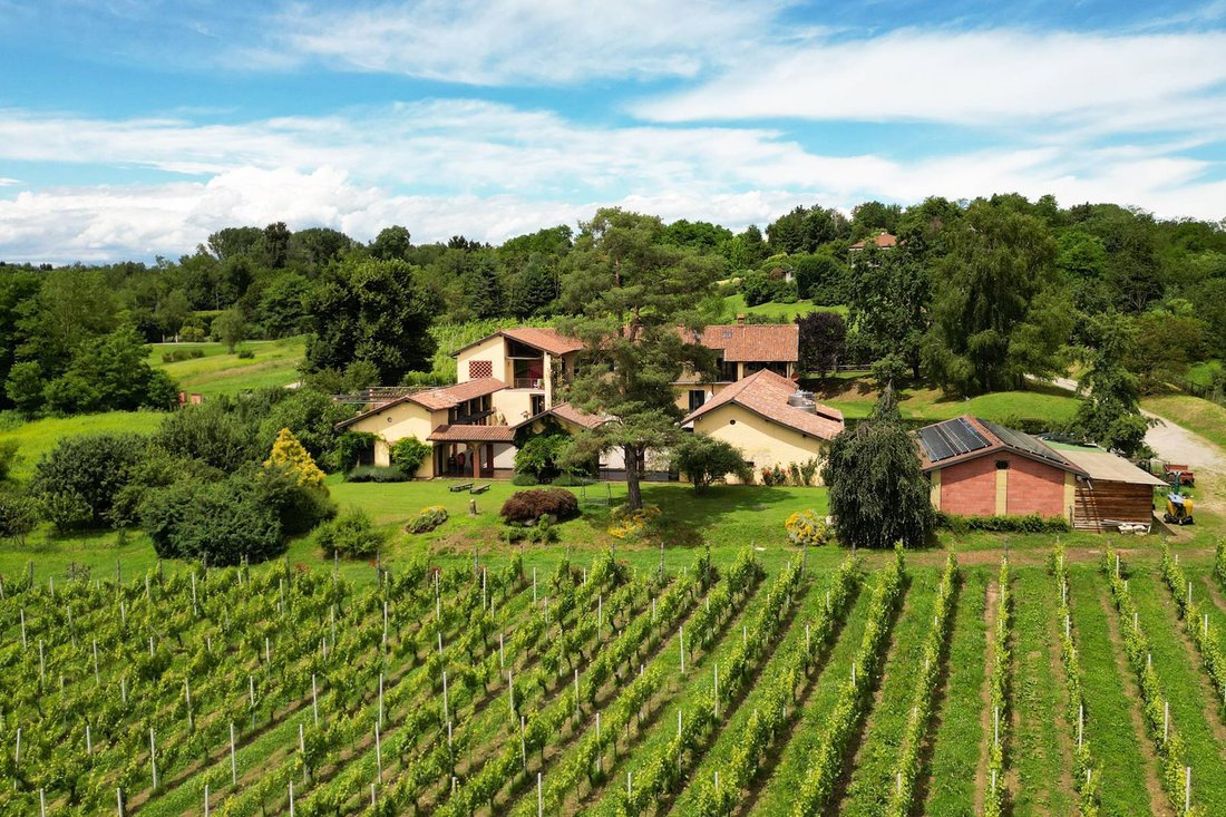 House in Bogogno, Piedmont, Italy 1 - 14471853