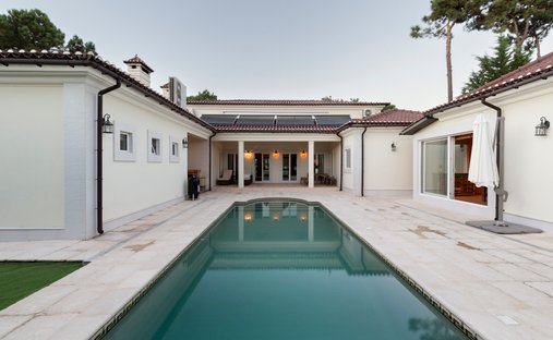 House in Herdade Da Aroeira, Charneca de Caparica e Sobreda, Setubal 1