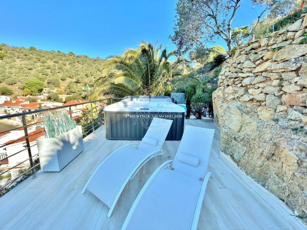 Villa in Roses, Catalonia, Spain 4 - 16555813