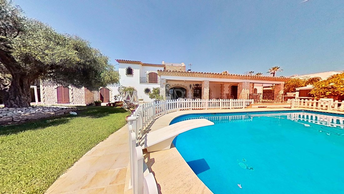 Chalet in Santa Pola, Valencian Community, Spain 2 - 16557625